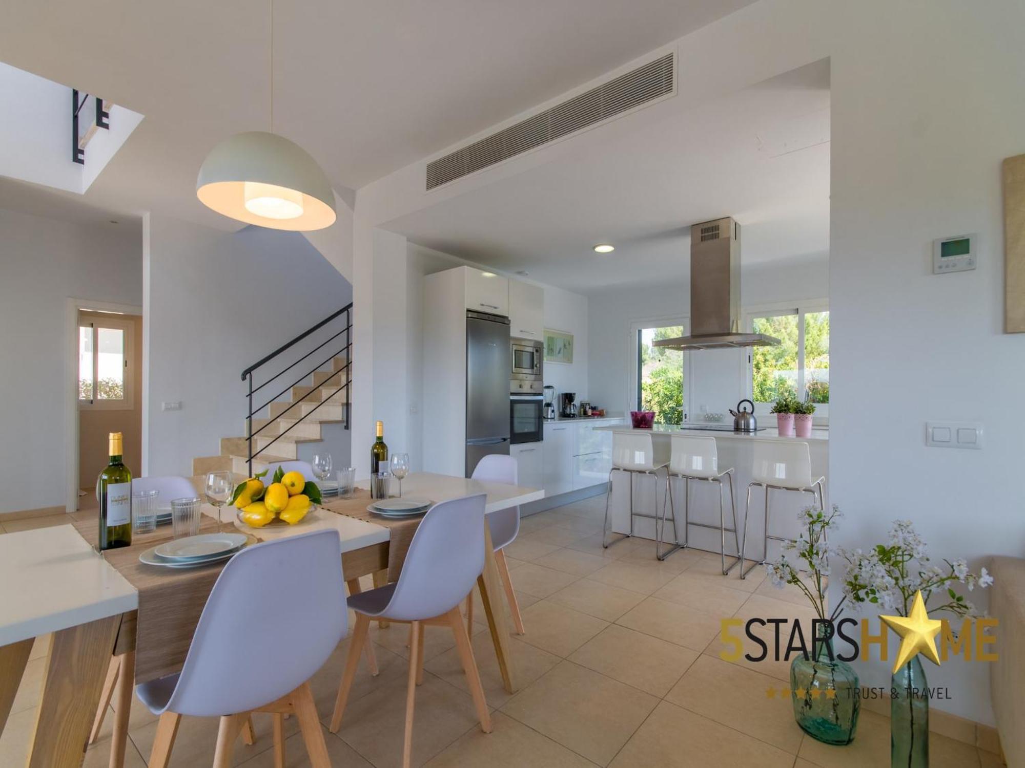 Villa Modern Villa, 210m From Sandy Alcudia (Mallorca)